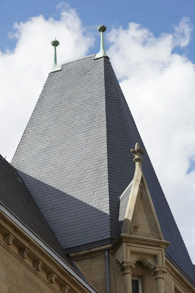 investir en vefa à strasbourg hotel des postes