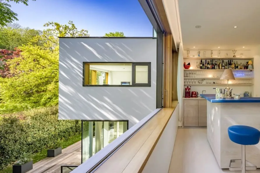 immobilier-prestige-a-strasbourg-immobilier-agence-immobiliere-villa contemporaine la robertsau cuisine