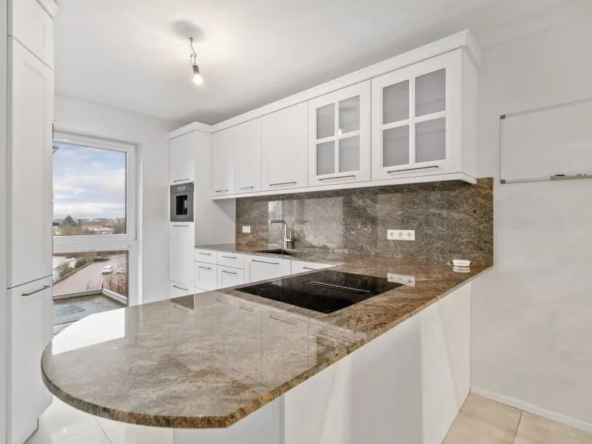 Appartement 3 pièces à vendre à Strasbourg La Robertsau Appartement-3-Pieces-a-Strasbourg-La-Robertsau2